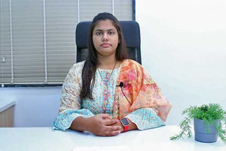 Dr.-Archana